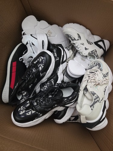 Trainers pairs new - trainers,